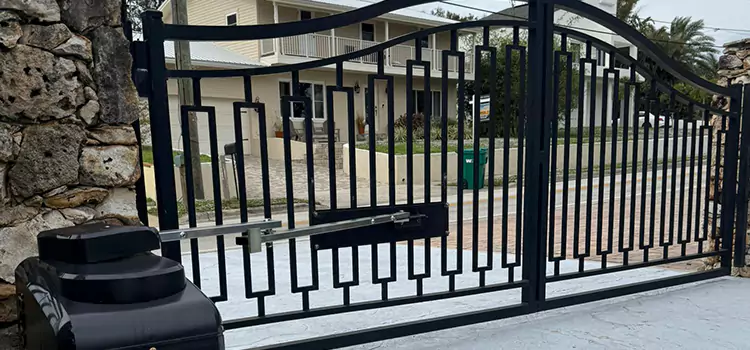 Swing Gate Opener with Keypad Arlington